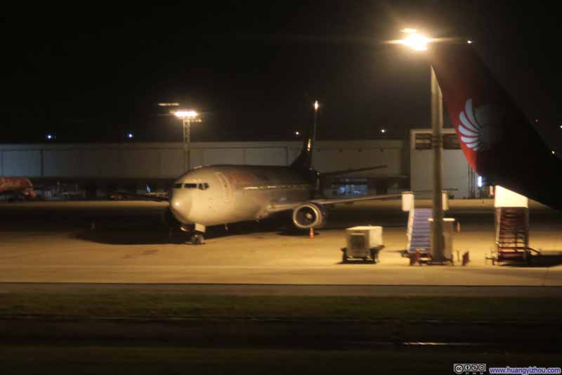 落地之后，这是orient thai的737