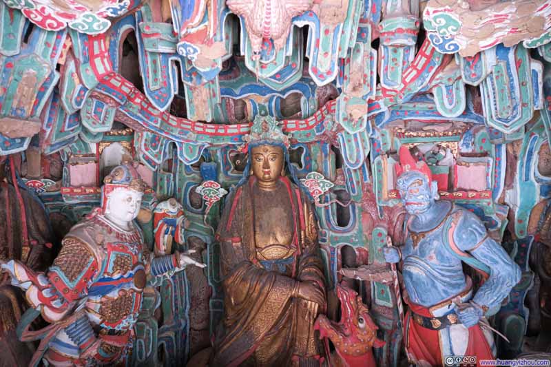 悬空寺内佛像