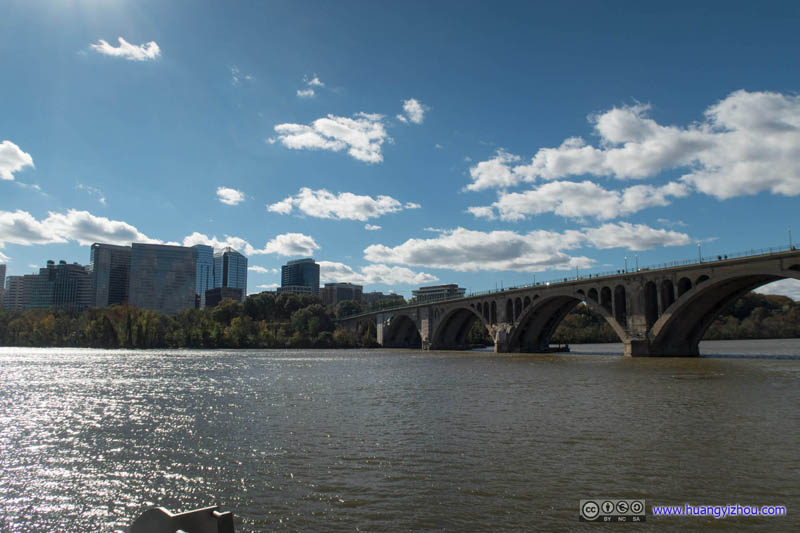 Francis Scott Key Memorial Bridge across Potomac River