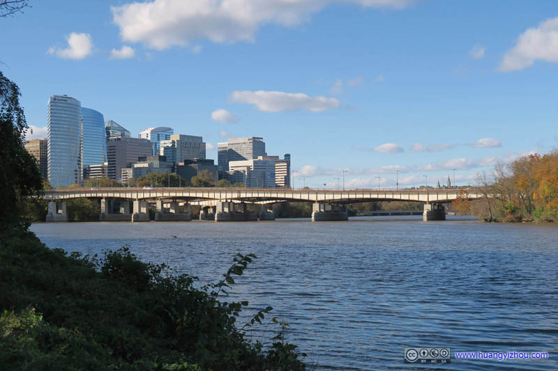 Theodore Roosevelt Bridge and Downtown Rosslyn