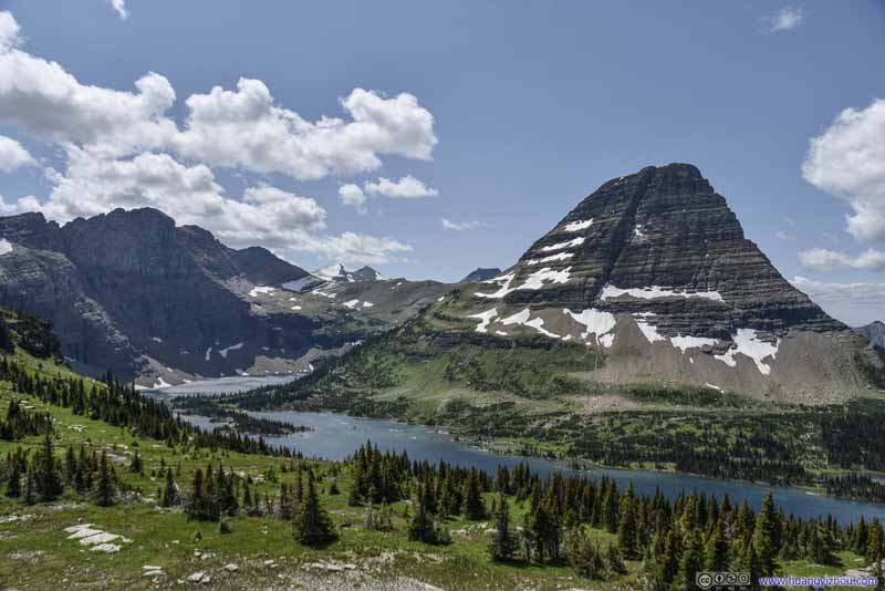 Hidden Lake and Bearhat Mountain