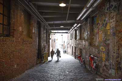 Alley near Gum Wall