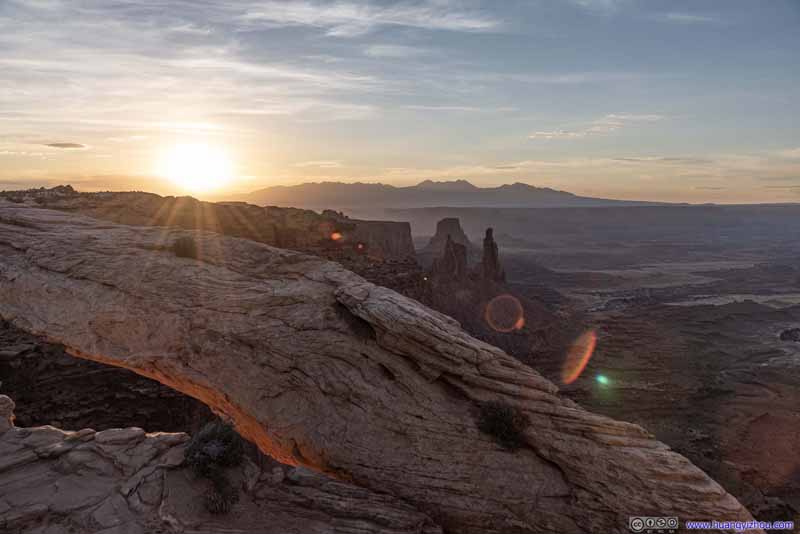 Rising Sun above Mesa Arch
