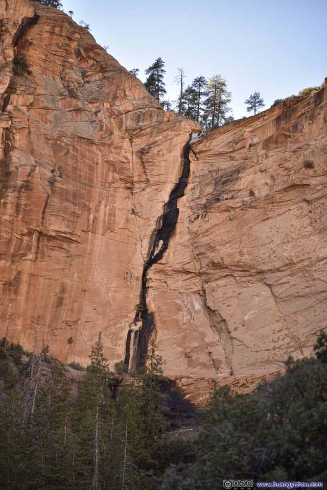 Crack in Canyon