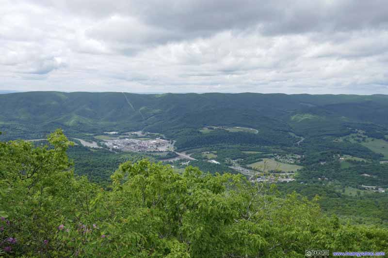 Towns and Mountains from Angel's Rest