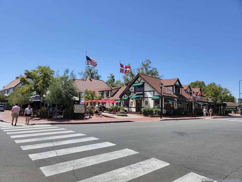 索尔万(Solvang)镇街道