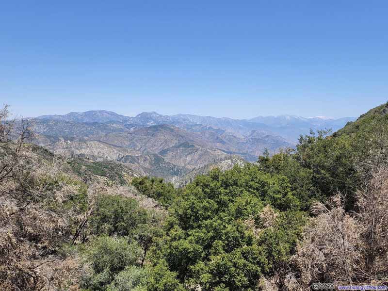 San Gabriel Mountains to the Northeast