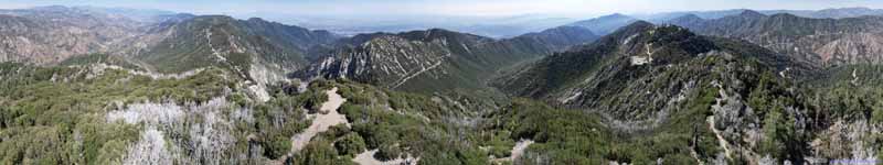 Surroundings of San Gabriel Peak