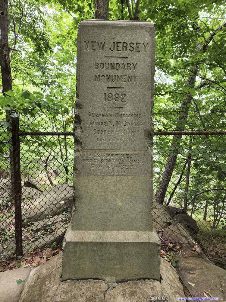 Boundary Monument between New Jersey and New York