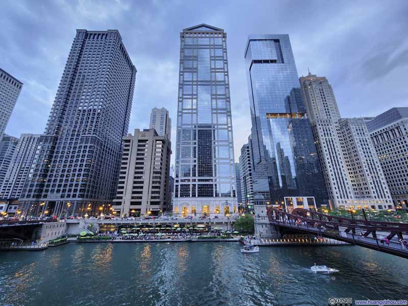 Chicago River at Dusk