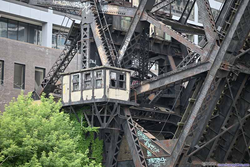 Control House of Chicago & Northwestern Railway Bridge