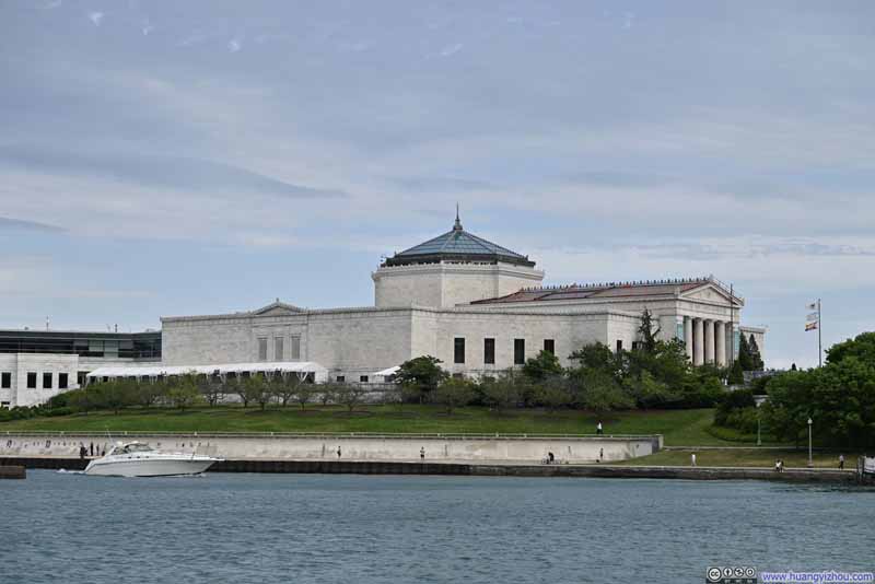 Shedd Aquarium Building