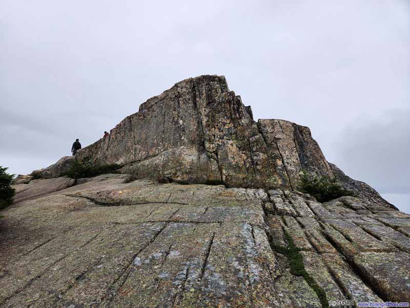 Trail to Mount Chocorua