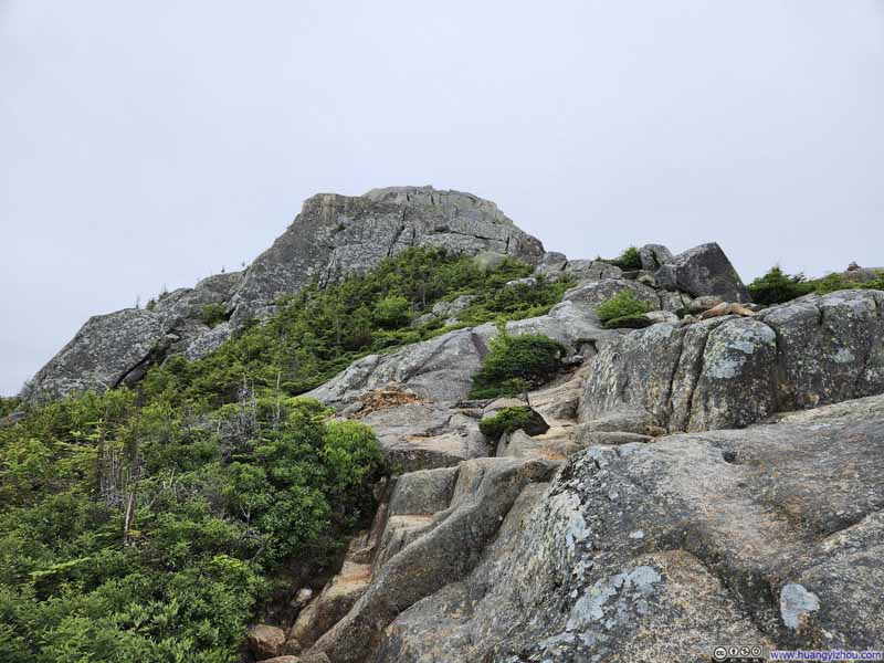 Trail to Mount Chocorua