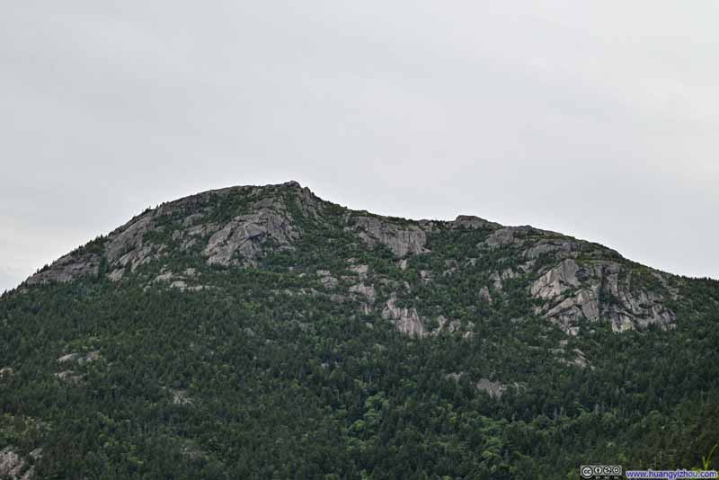 Mt Chocorua from Trail