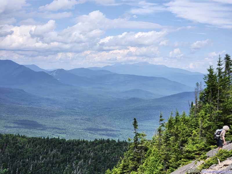 Distant Mount Washington
