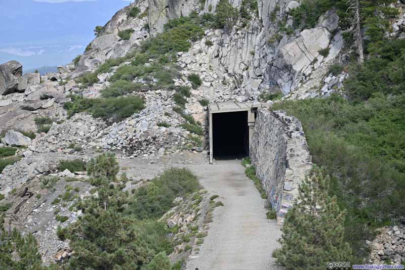 Tunnel and China Wall