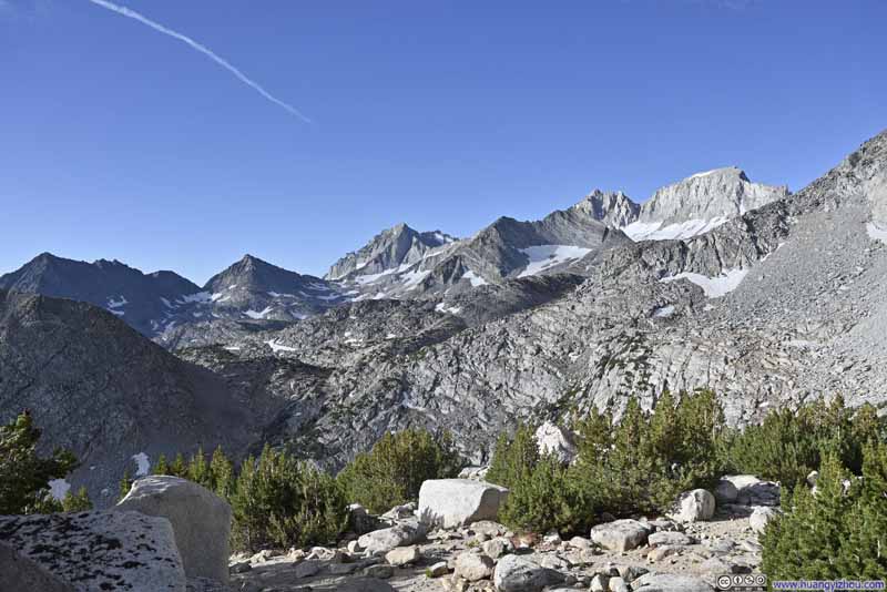 Abbot Group Mountains