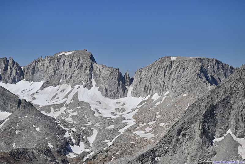 Mount Abbot and Mount Mills