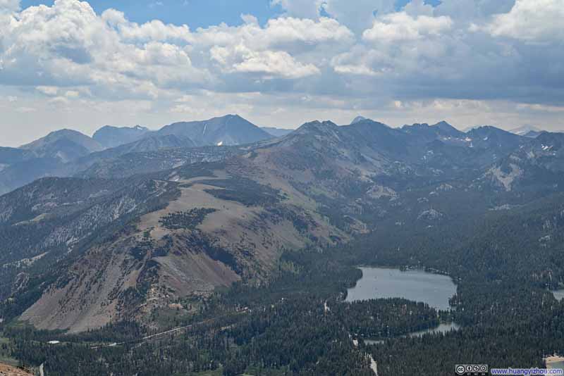 Mountains around Mammoth Lakes