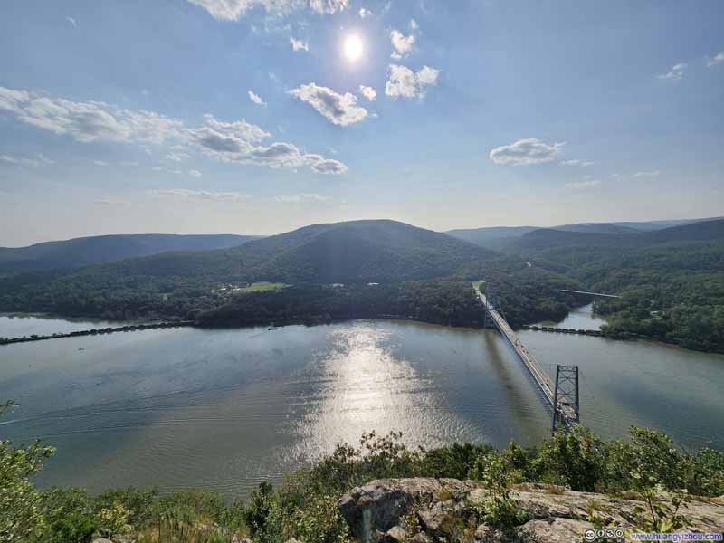 Hudson River from Anthony's Nose