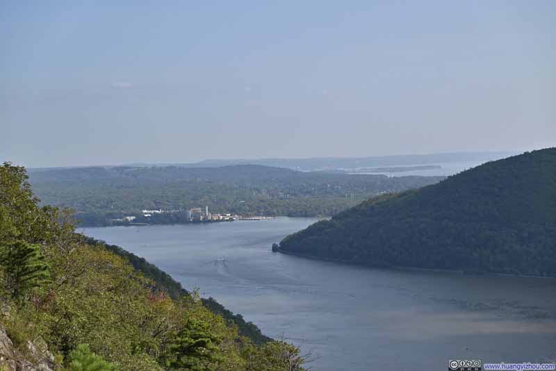 Hudson River Downstream