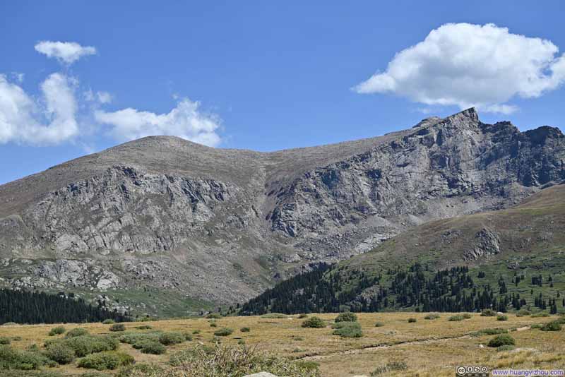 Mount Spalding and Mount Blut Sky