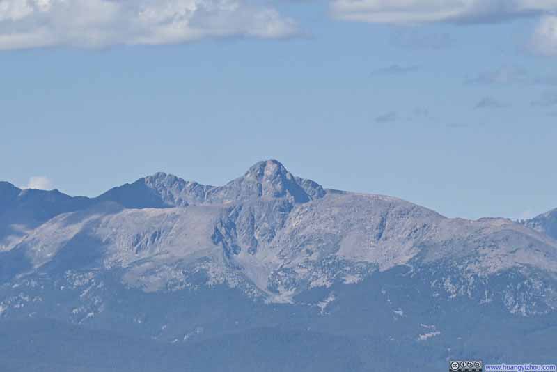 Distant Mount of the Holy Cross