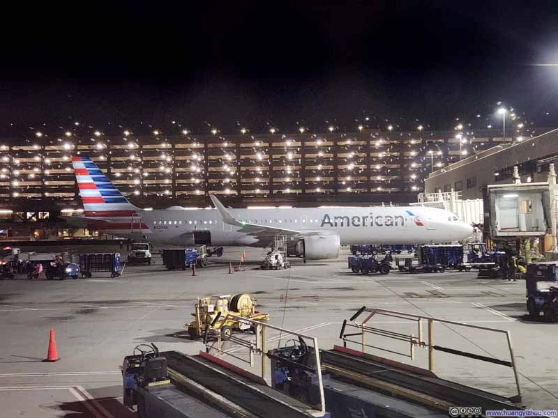 American Airlines A321neo (N429AN)
