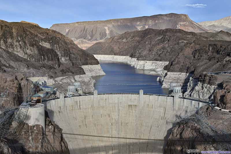 Lake Mead behind Hoover Dam