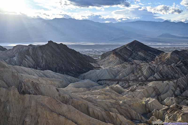 Badlands around Golden Canyon