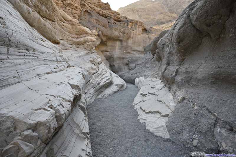 Mosaic Canyon