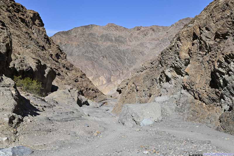 Mosaic Canyon