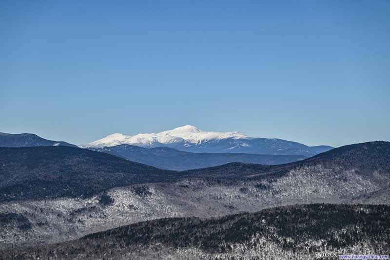 Distant Mt Washington