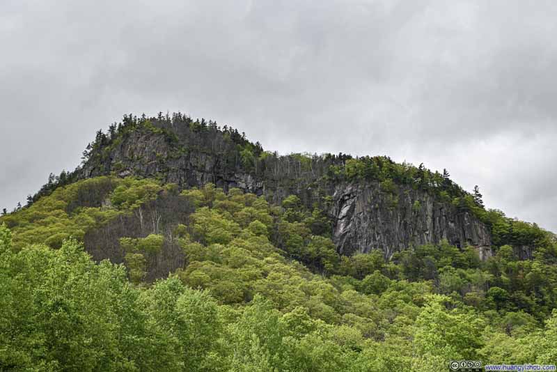 Frankenstein Cliff from Trailhead Parking