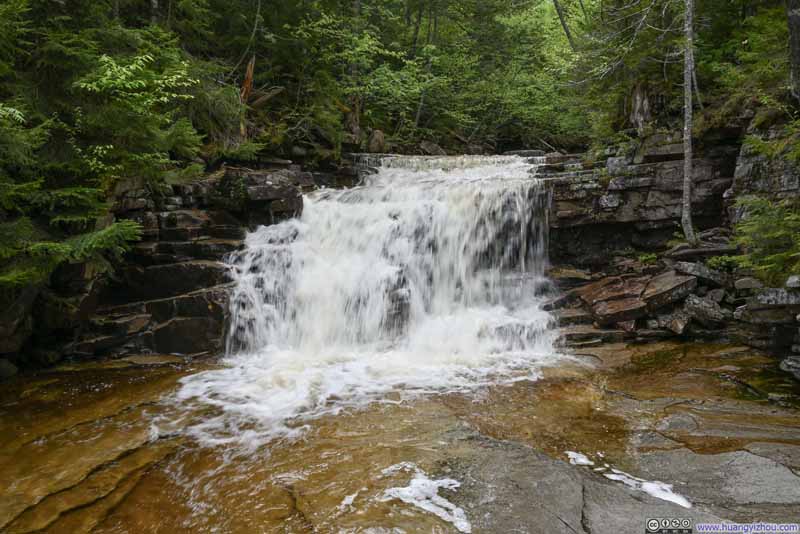 Coliseum Falls