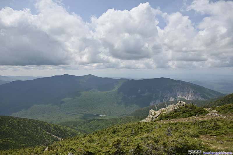 Mountains across Franconia Ridge