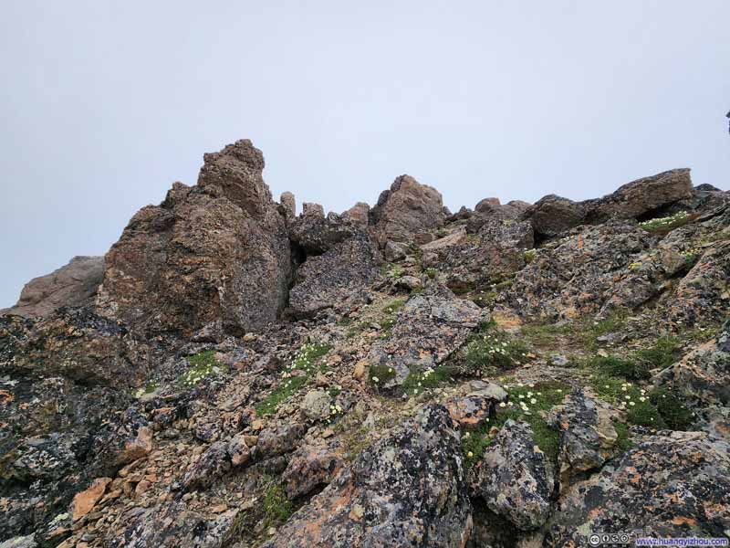 Trail to Flaketop Peak