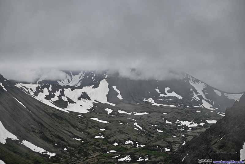 Avalanche Peak in Clouds