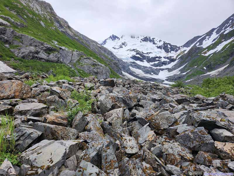 Boulders along Path to Byron Glacier