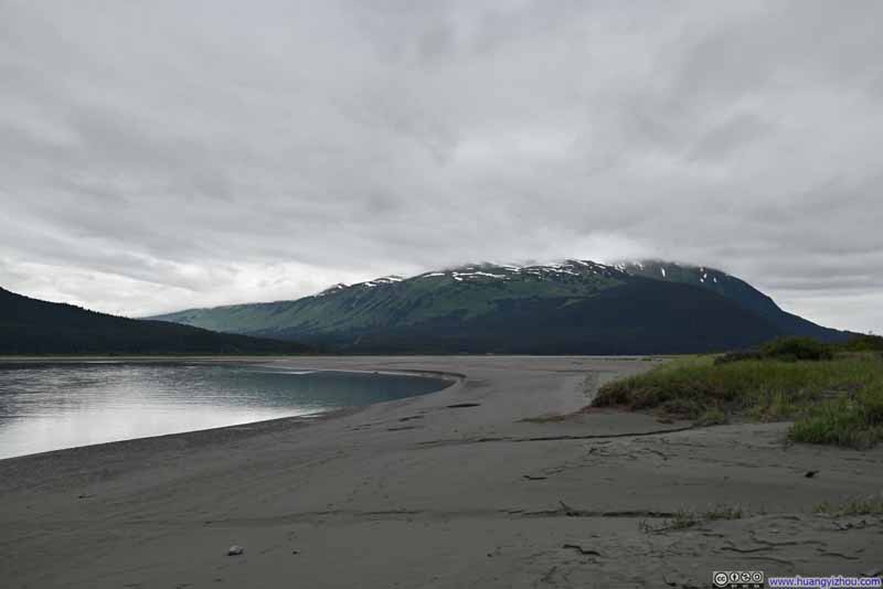 Mountains across Turnagain Arm