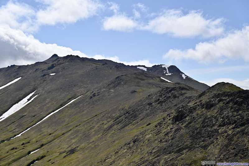Ridge to McHugh Peak