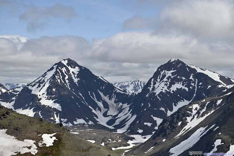 Yuyanq' Ch'ex Mountains
