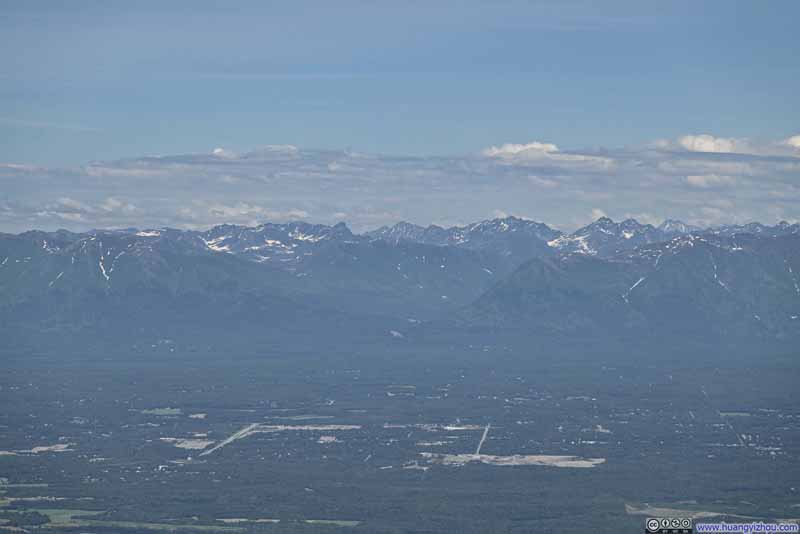Mountains to the North
