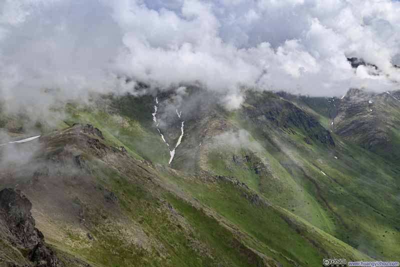Vista Peak behind Clouds