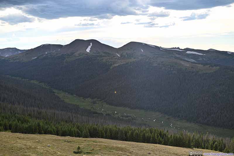 Specimen Mountain over Cache la Poudre River