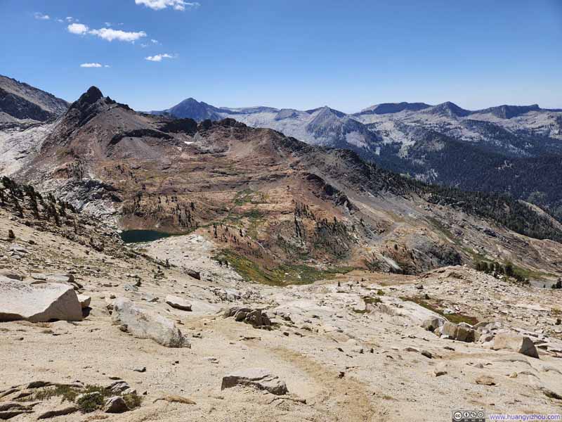 Trail from Monarch Lakes