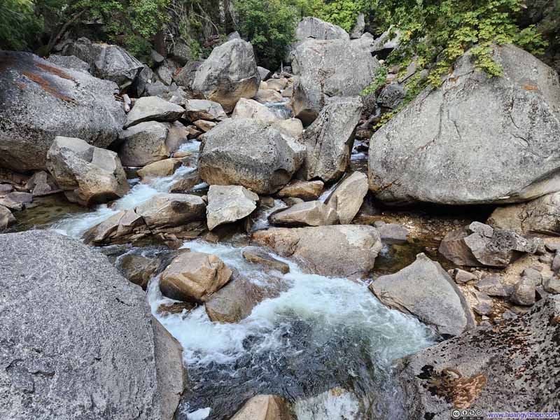 Cascades along Merced River