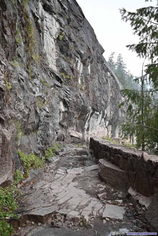 Trail to Nevada Falls