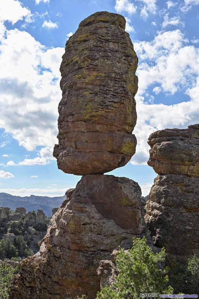 Pinnacle Balanced Rock